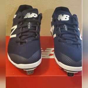 New Balance 4040 Navy Blue Fast Pitch Women's Softball Metal Cleats. Size US 5